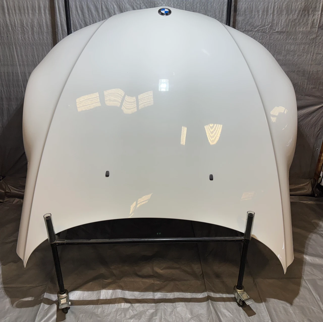 1996-2002 BMW Z3 Roadster Coupe Factory Hood Panel / Alpine White 3 Z3041 1996-2002 BMW Z3 Roadster Coupe Factory Hood Panel / Alpine White 3 Z3041