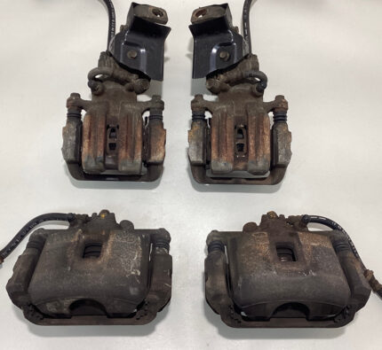 2000-2009 Honda S2000 OEM Brake Calipers / Set of 4 / 137K HS002