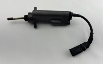 2001-2006 E46 BMW M3 SMG Clutch Actuator / Slave Cylinder / 122K M3019