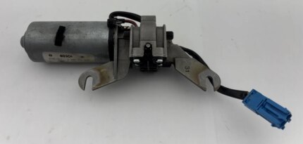 2003-2008 E85 BMW Z4 Convertible Soft Top Latching Motor / OEM / Z4065