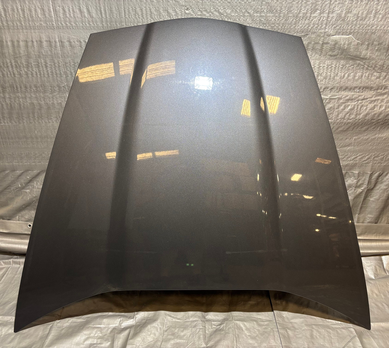2005-2013 Chevrolet Corvette C6 Base Hood Panel / OEM / Cyber Gray Metallic C6021 2005-2013 Chevrolet Corvette C6 Base Hood Panel / OEM / Cyber Gray Metallic C6021
