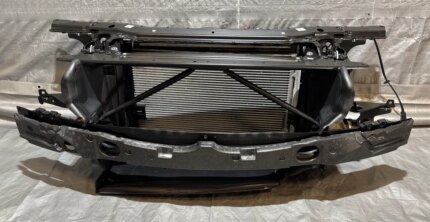 2009-2011 BMW E89 Z4 sDrive30i Front Core Support w/ Radiator / Cooling Fan / Impact Beam / 19K Z4909