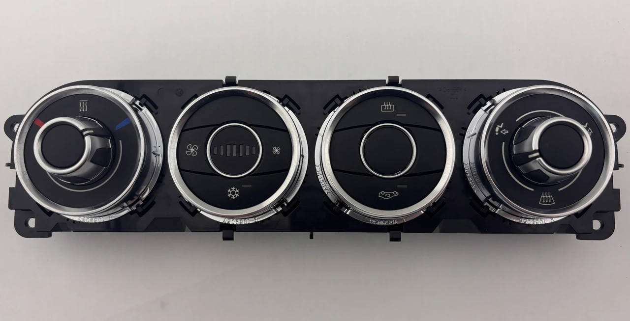 2009-2016 BMW E89 Z4 Automatic Climate Control Switches / 64119229573 / Z4909 2009-2016 BMW E89 Z4 Automatic Climate Control Switches / 64119229573 / Z4909