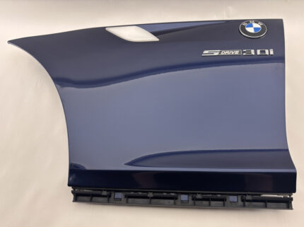 2009-2016 BMW E89 Z4 Driver Side Fender Panel w/ Trim / Deep Sea Blue Metallic Z4909