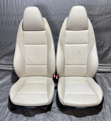 2009-2016 BMW E89 Z4 Ivory White Nappa Leather Seats / Pair / Z4909