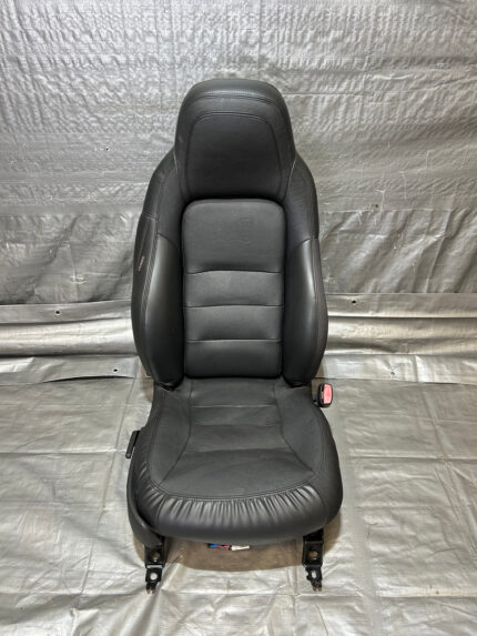 2010 Chevrolet Corvette C6 Grand Sport Passenger Side Black Leather Seat / C6023