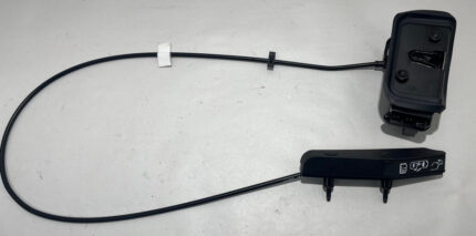 2014-2019 Chevrolet C7 Corvette Coupe Passenger Side Manual Door Latch Release Cable / C7008