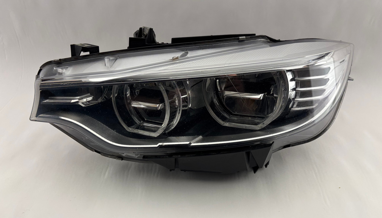 2015-2017 F80 F52 BMW M3 M4 Driver Side Adaptive LED Headlight / OEM / F8M07 2015-2017 F80 F52 BMW M3 M4 Driver Side Adaptive LED Headlight / OEM / F8M07