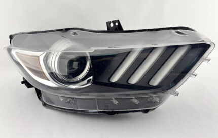 2015-2017 Ford Mustang S550 Passenger Side Headlight / Xenon HID / FM017