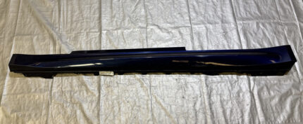 2015-2020 F82 F83 BMW M4 Coupe / Convertible Driver Side Skirt Rocker Panel / Tanzanite Blue Metallic F8M07