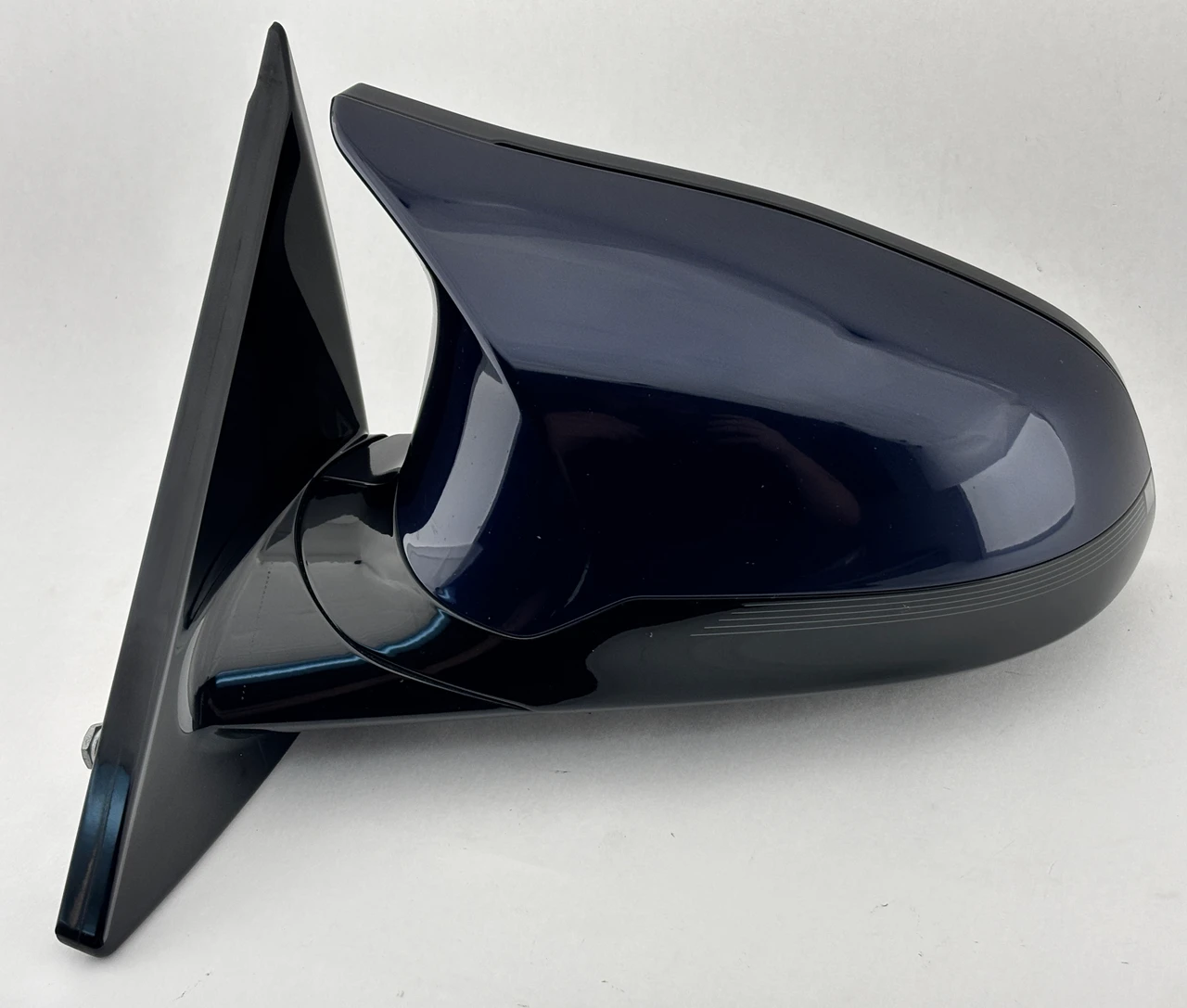 2015-2020 F82 F83 BMW M4 Driver Side Mirror / Auto Dim / Memory / Surround View / Tanzanite Blue Metallic F8M07 2015-2020 F82 F83 BMW M4 Driver Side Mirror / Auto Dim / Memory / Surround View / Tanzanite Blue Metallic F8M07