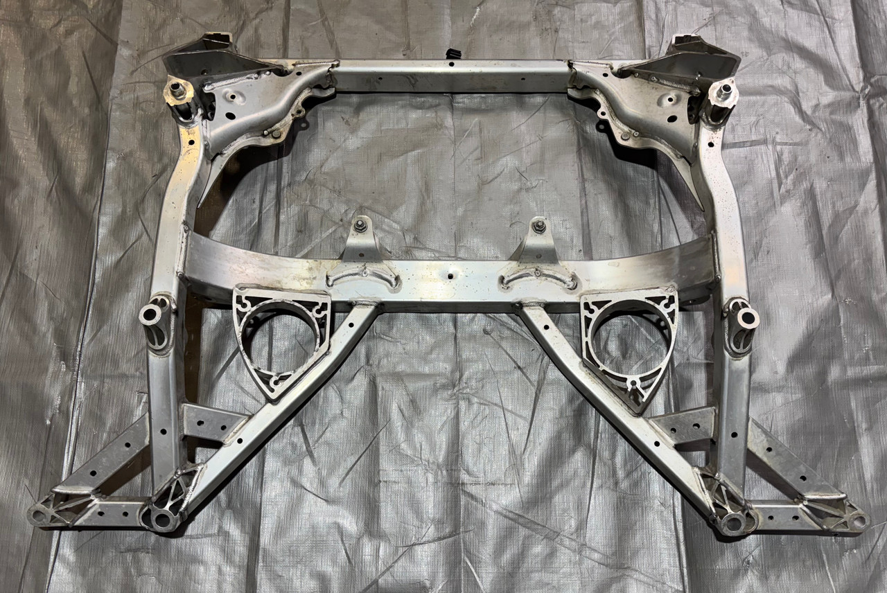 2015-2021 F80 F82 F87 BMW M2 M3 M4 Front Subframe Crossmember Assembly / F8M07 2015-2021 F80 F82 F87 BMW M2 M3 M4 Front Subframe Crossmember Assembly / F8M07