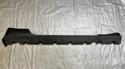 2015-2023 Ford Mustang GT S550 Coupe Passenger Side Skirt Rocker Panel / Magnetic Metallic FM018