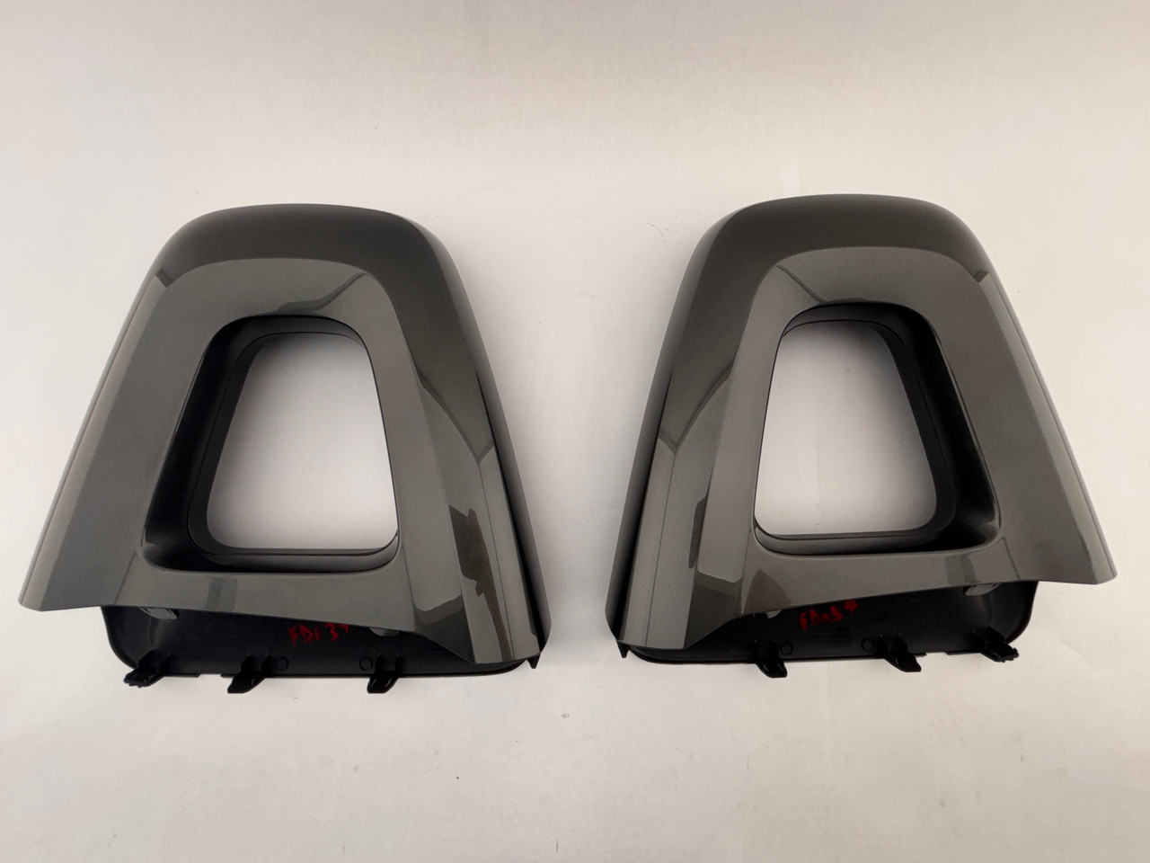 2017-2020 Fiat 124 Spider Abarth Roll Hoop Covers / Dark Grey / FD034 2017-2020 Fiat 124 Spider Abarth Roll Hoop Covers / Dark Grey / FD034