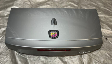2017-2020 Fiat 124 Spider Abarth Trunk Lid w/ Spoiler / Chiaro Silver Metallic FD030