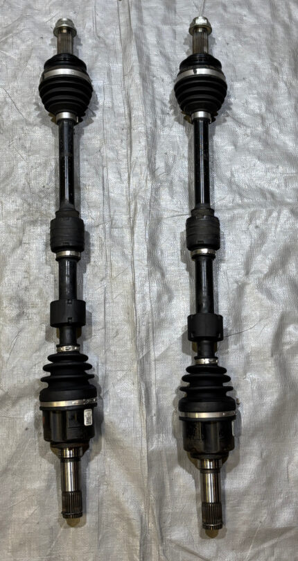 2017-2020 Fiat 124 Spider CV Axles Shafts / Pair / Automatic / FD031