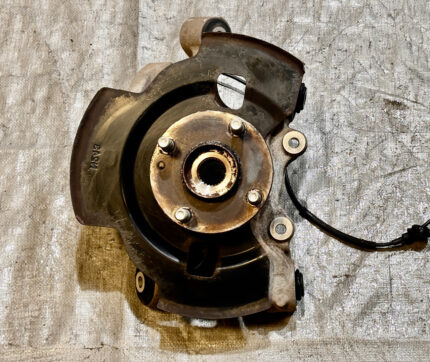 2017-2020 Fiat 124 Spider Driver Rear Spindle / Hub Assembly / 102K FD034