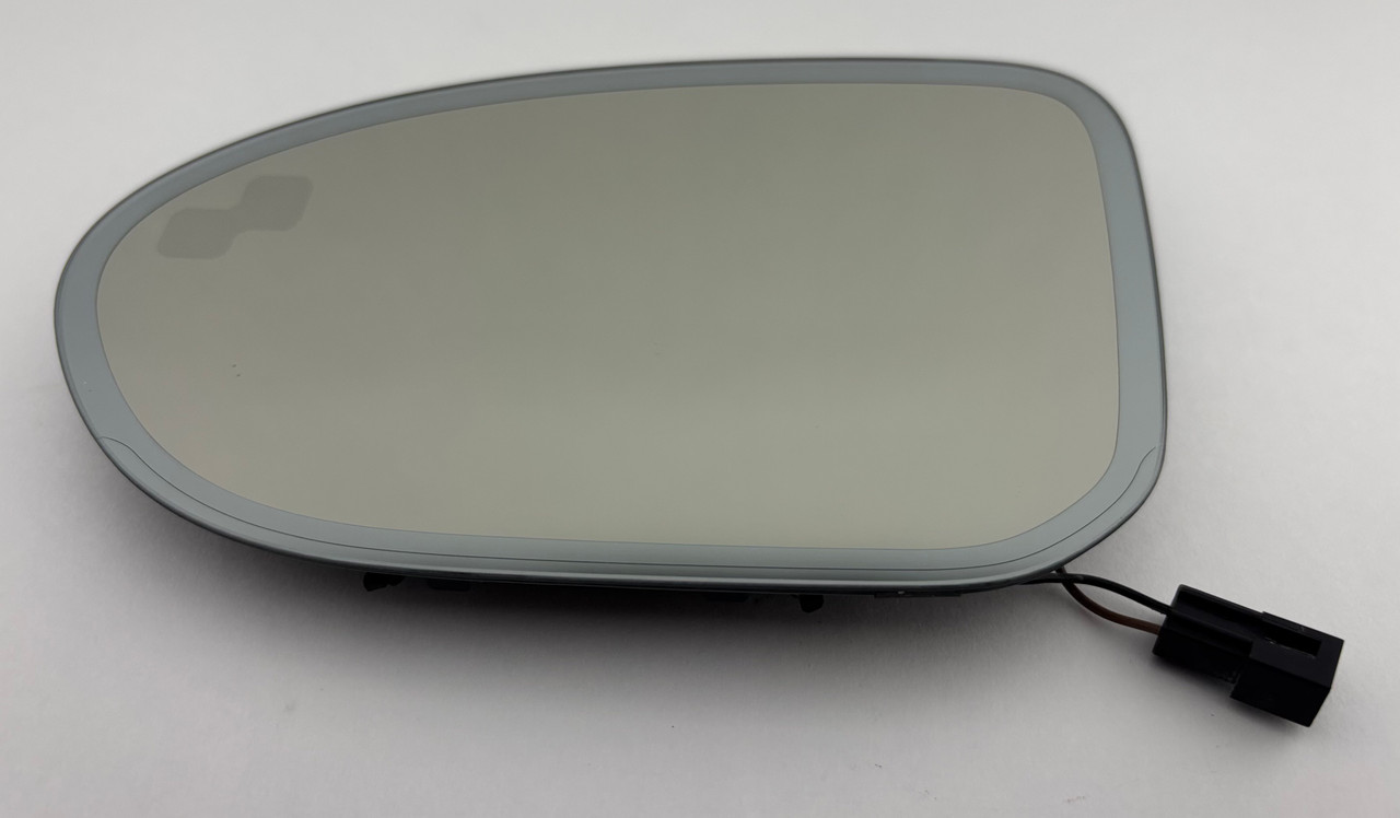 2017-2020 Fiat 124 Spider Driver Side Mirror Glass Lens / Blind Spot / FD030 2017-2020 Fiat 124 Spider Driver Side Mirror Glass Lens / Blind Spot / FD030