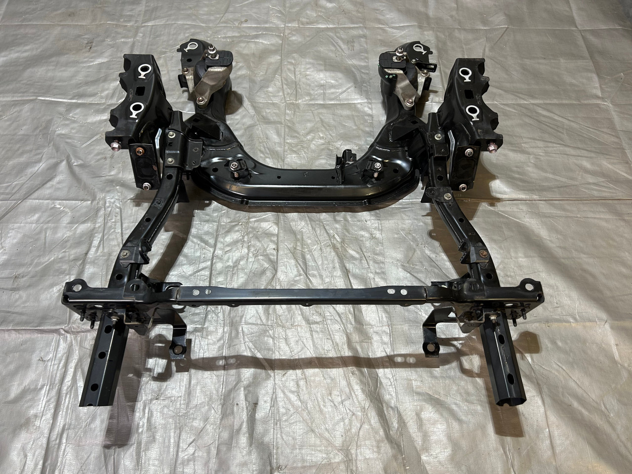 2017-2020 Fiat 124 Spider Front Subframe Crossmember / FD028 2017-2020 Fiat 124 Spider Front Subframe Crossmember / FD028