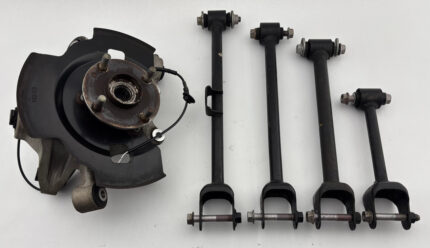 2017-2020 Fiat 124 Spider Passenger Rear Knee Assembly Spindle w/ Control Arms / 47K FD030