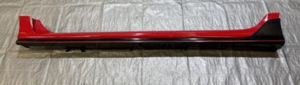 2017-2021 FK8 Honda Civic Type R Driver Side Skirt / Rocker Molding / Rallye Red TR106
