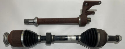 2017-2021 Honda Civic Type R FK8 OEM Passenger Side CV Axle Half Shaft w/ Intermediate Bearing / 64K TR106