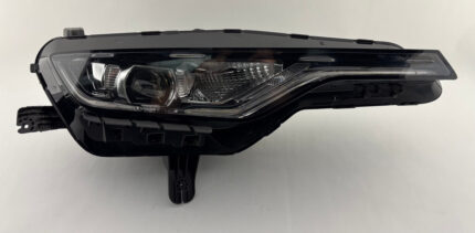 2019-2024 Chevrolet Camaro SS Passenger LED Headlight *DAMAGE* / CM003