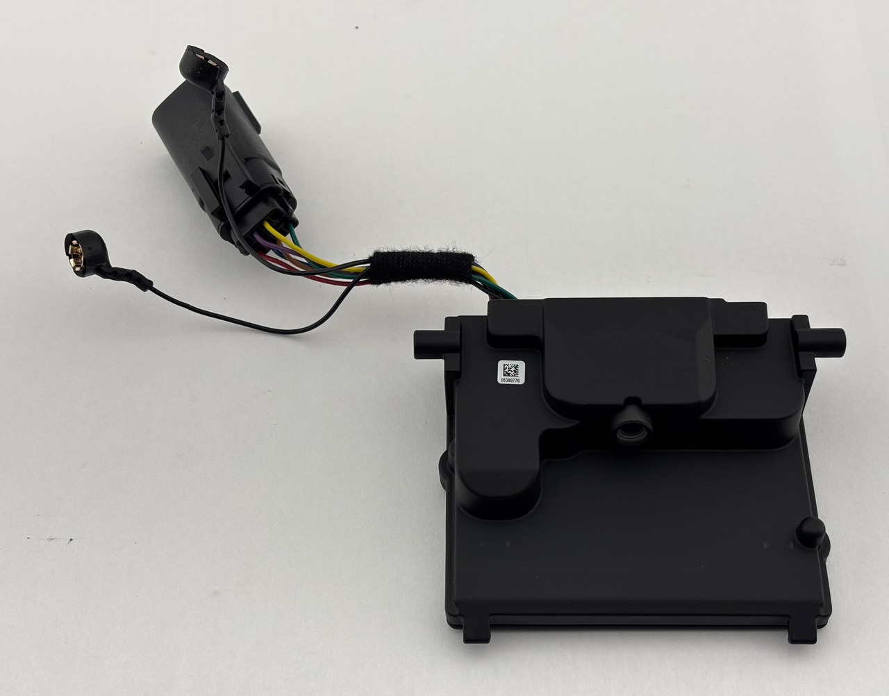 2021-2024 Ford Bronco Lane Keep Assist Forward Facing Camera / M2DT19H406CF / BR005 2021-2024 Ford Bronco Lane Keep Assist Forward Facing Camera / M2DT19H406CF / BR005