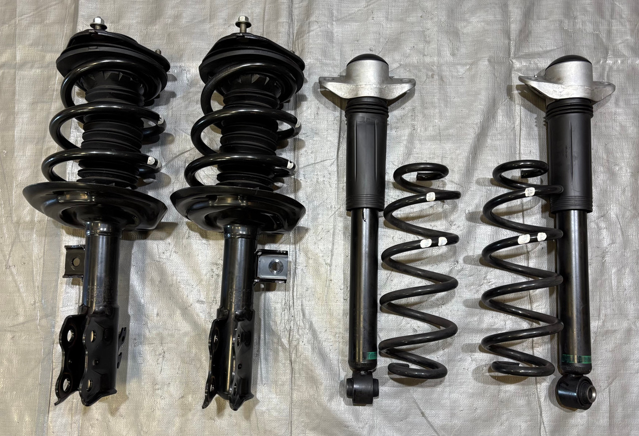 2023-2025 Toyota GR Corolla OEM Shocks / Springs / Set of 4 / 31K GRC02 2023-2025 Toyota GR Corolla OEM Shocks / Springs / Set of 4 / 31K GRC02