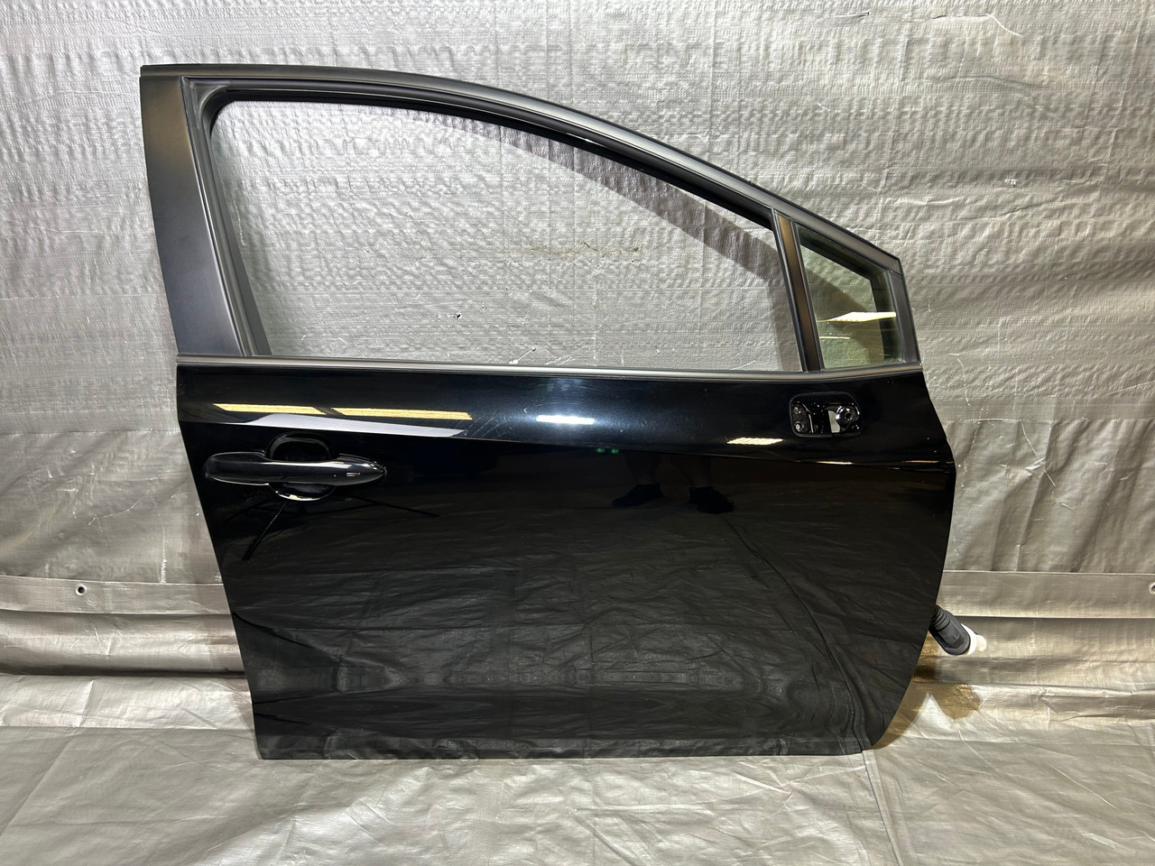 2023-2025 Toyota GR Corolla Passenger Front Door Assembly / Black GRC02 2023-2025 Toyota GR Corolla Passenger Front Door Assembly / Black GRC02