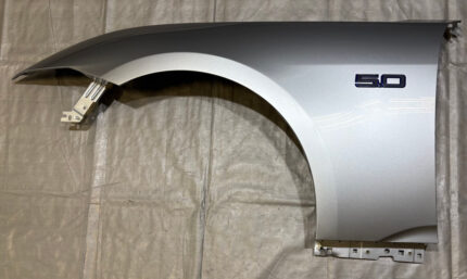 2024-2025 Ford Mustang GT 5.0 S650 Driver Side Fender Panel / Iconic Silver Metallic FM202