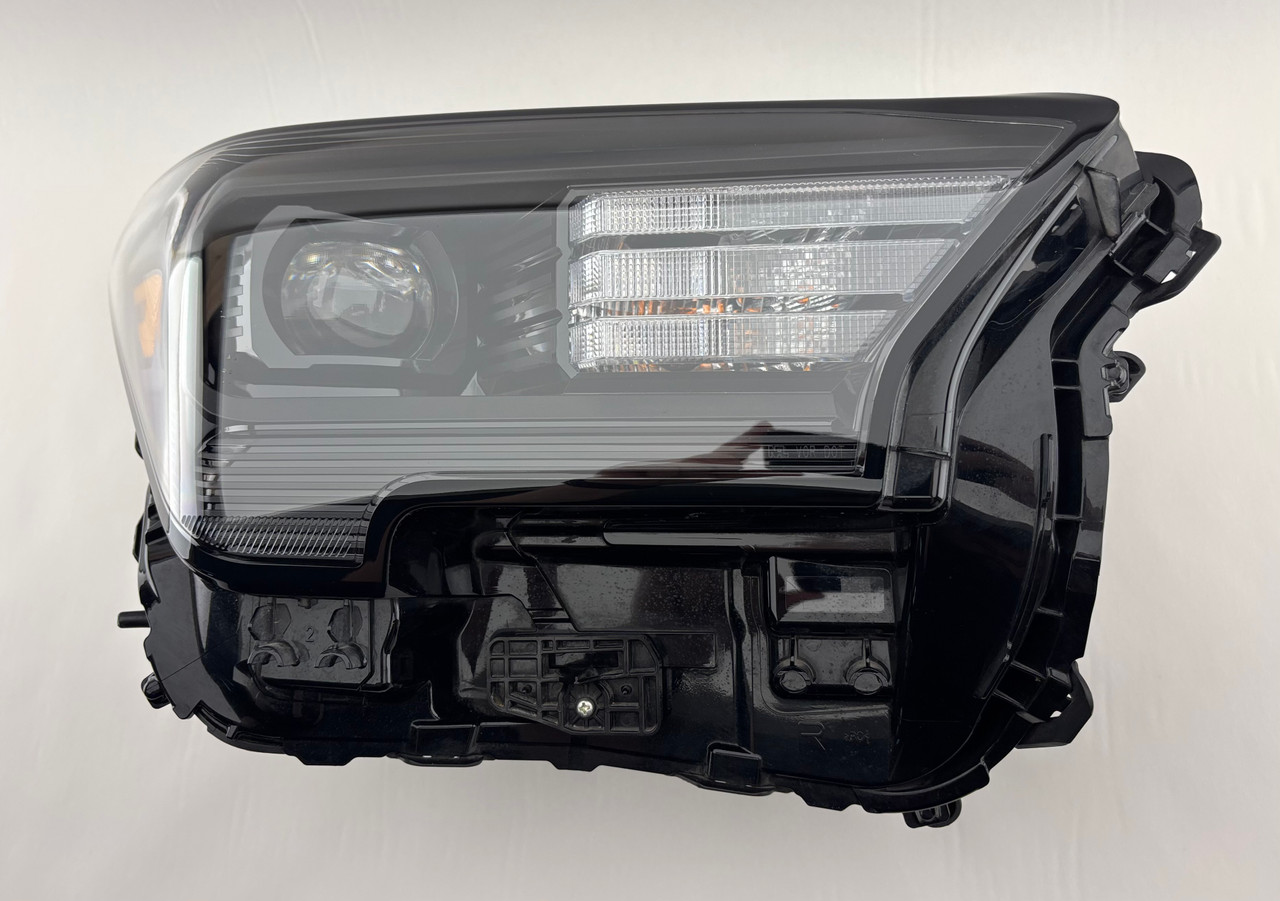 2024-2026 Toyota Tacoma SR SR5 Passenger Side Headlight / TC201 2024-2026 Toyota Tacoma SR SR5 Passenger Side Headlight / TC201