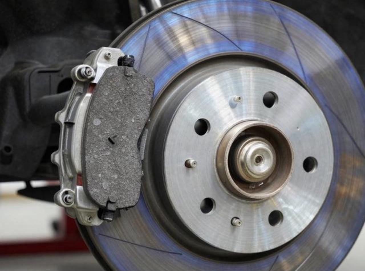 Brake pads and brake disc automotive parts