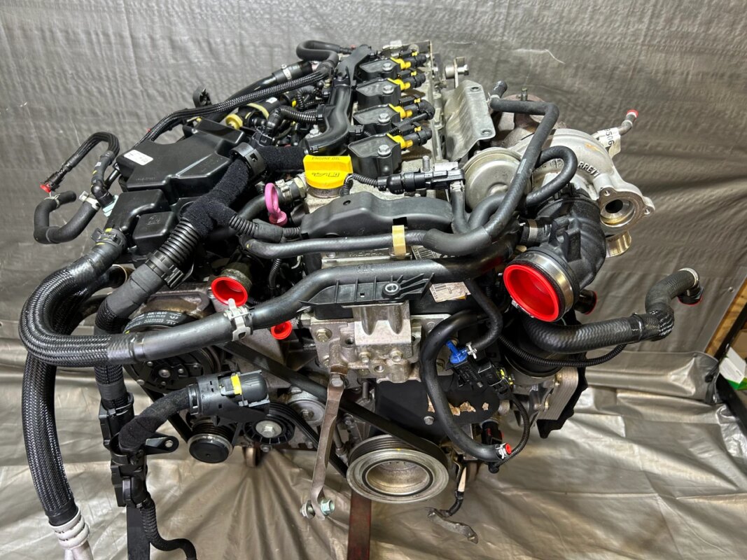 *DAMAGED* 2019-2020 Fiat 124 Spider 1.4l Multiair Engine Long Block / Automatic / FD031